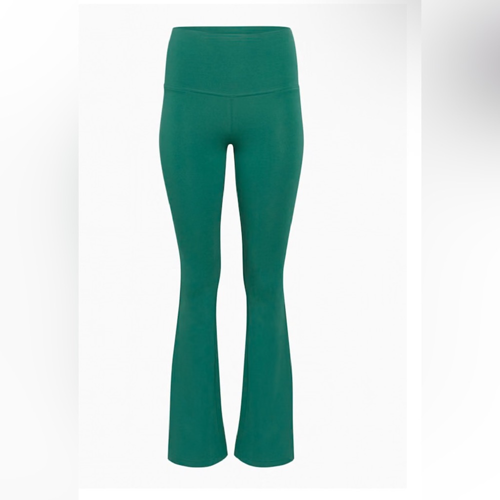 Aritzia Tna Chill leggings